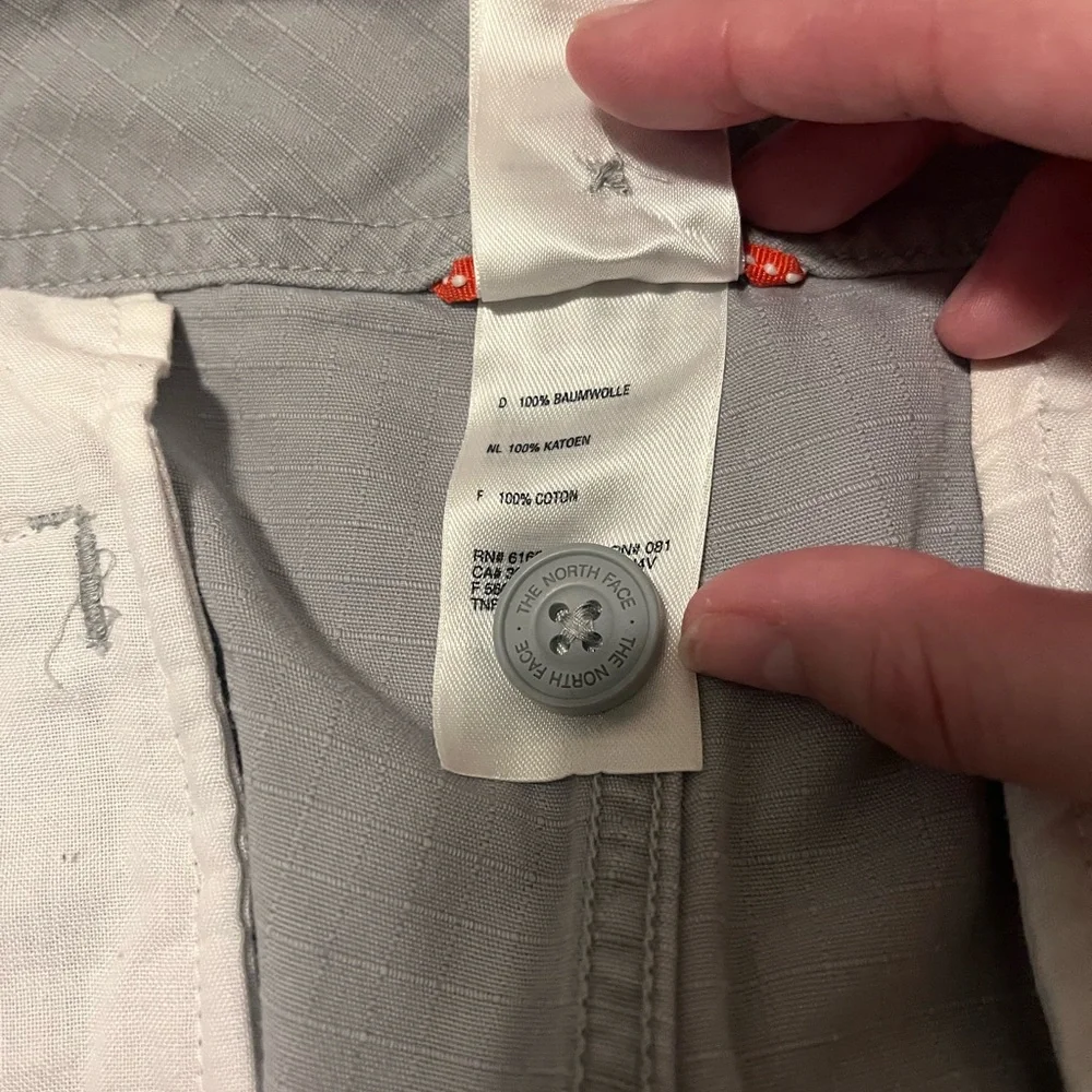 The‎ North Face rip stop cotton gray shorts women’s 6 tall